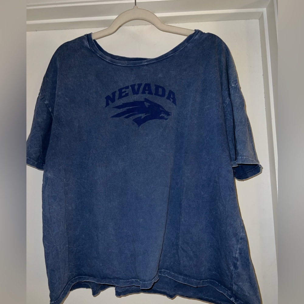 UNR wolf pack t-shirt